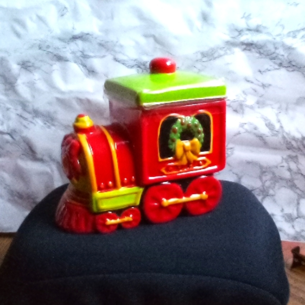 New Christmas Train Candy/Cookie Jar by Earthenware